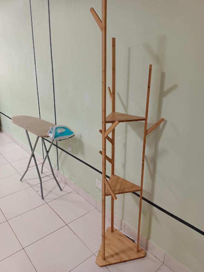 Nena Homestay Setia Alam, Air Conditioned, High Speed Internet Shah Alam Exterior photo